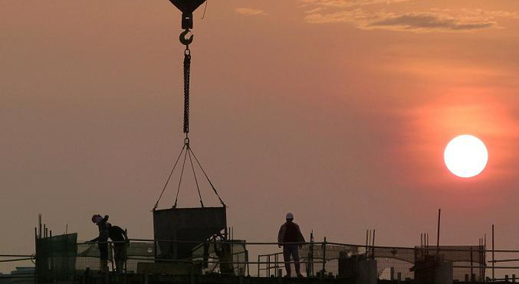 Trabajo con exposición a altas temperaturas: Prevención del golpe de calor